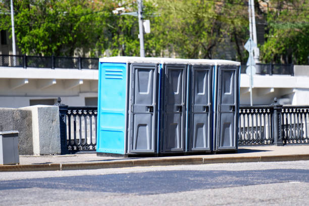 Portable Toilet Options We Offer in Bonnetsville, NC